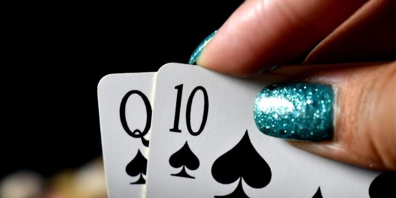 Bí kíp cá cược Poker thắng lớn từ cao thủ Bí kíp cá cược Poker thắng lớn từ cao thủ