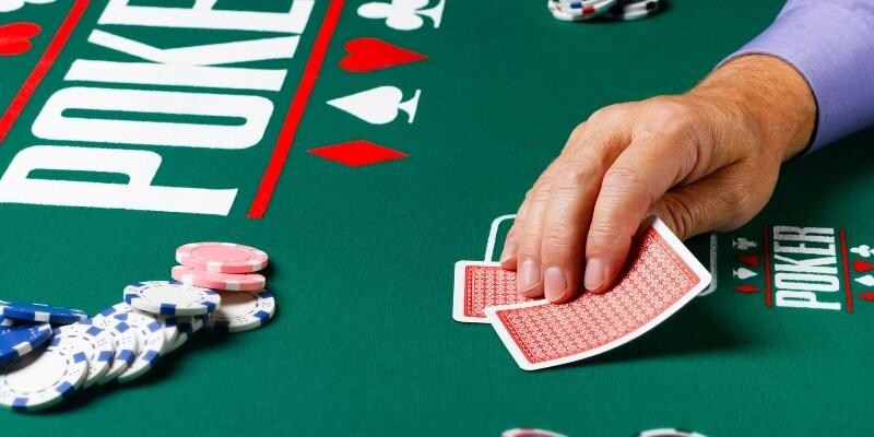 Tìm hiểu về bài Poker VIN777 Tìm hiểu về bài Poker VIN777